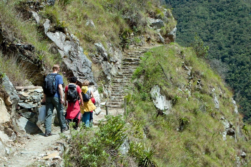 How to Deal with the Inca Trail Altitude? Tips and Advice